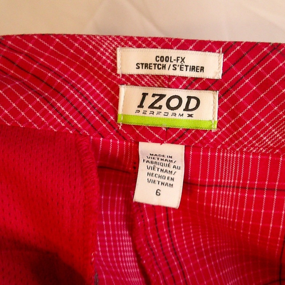 IZOD Golf Shorts Plaid Pink Women's Golf Activewear Size 6 - Picture 3 of 3
